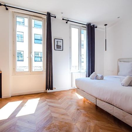 Residence Élysées Parigi Esterno foto
